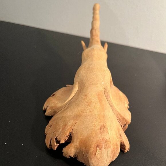 Unique Vintage Hand Carved Wood Elephant - Picture 5 of 8